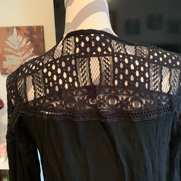 Leo Rosi Boho Lace Rory black top size medium - Picture 5 of 7